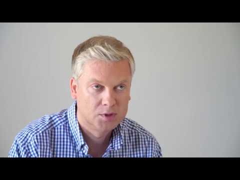 «Ёлки Последние». Реакция Сергея Светлакова l 6+