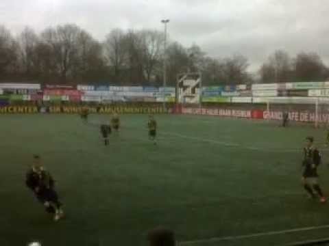 Mohamed Lamsallak Dribbel Haaglandia Vs. HVV(Nmr 11)