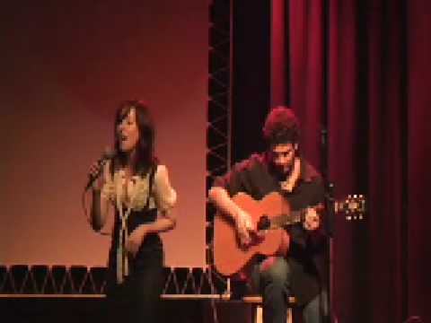 The Flutterbies-LOUDER LOUDER -- Live/Acoustic