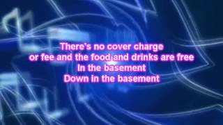 Martina McBride feat  Kelly Clarkson  - In The Basement (Lyrics)