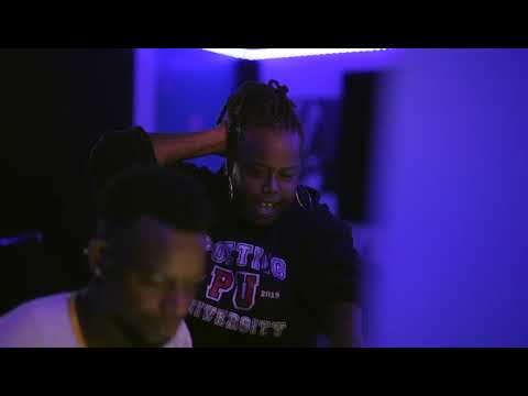 Poetiic - Amazing (Official Music Video)