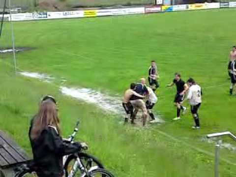 Diver nach Klassenerhalt