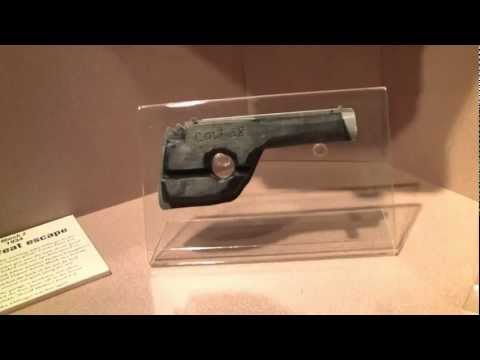 Dillinger wooden gun