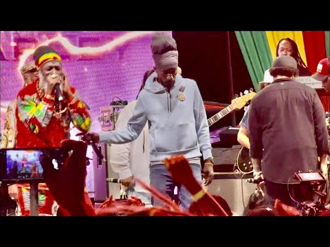 Sizzla Run Out Pon Capleton N Mash Up Jo Mersa Birthday Party, Big Youth Live Performance