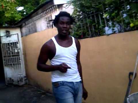 VYSIONAER....SONG:LOL..... Laugh out LOUUUUUD