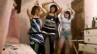 Download lagu Hello babes mp3