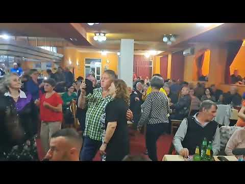 Janja I Danica-Svani zoro plava