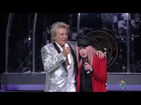 Rod Stewart & Cyndi Lauper - This Old Heart of Mine (Live)