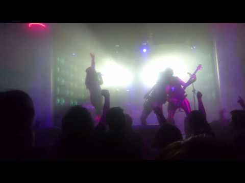 GIGATRON "Rebeldes de Cuero + Poseso" Glorious & Infamous Smashing Live Zaragoza Oasis nov 2018