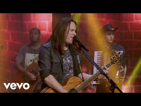 Relber & Allan - Tá Faltando um Copo (Ao Vivo)