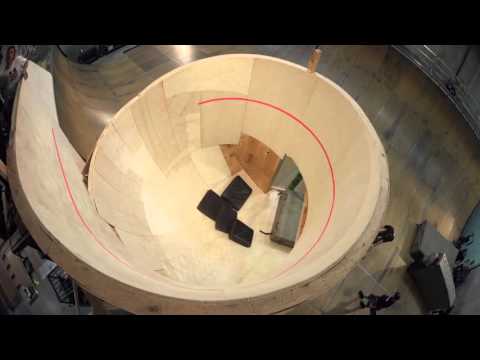 Tony Hawk Skates First Ever Horizontal Loop - Tony Hawk Rides World's  - Hendo Hover