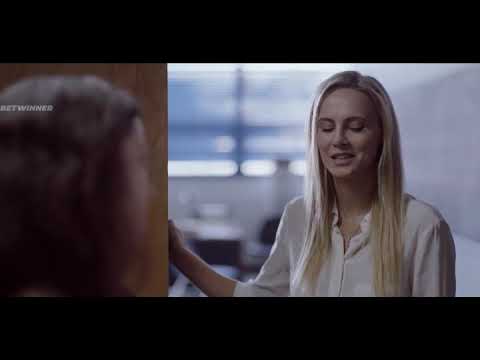 Ученик влюбился учительницу 'Перед рассветом' 2019