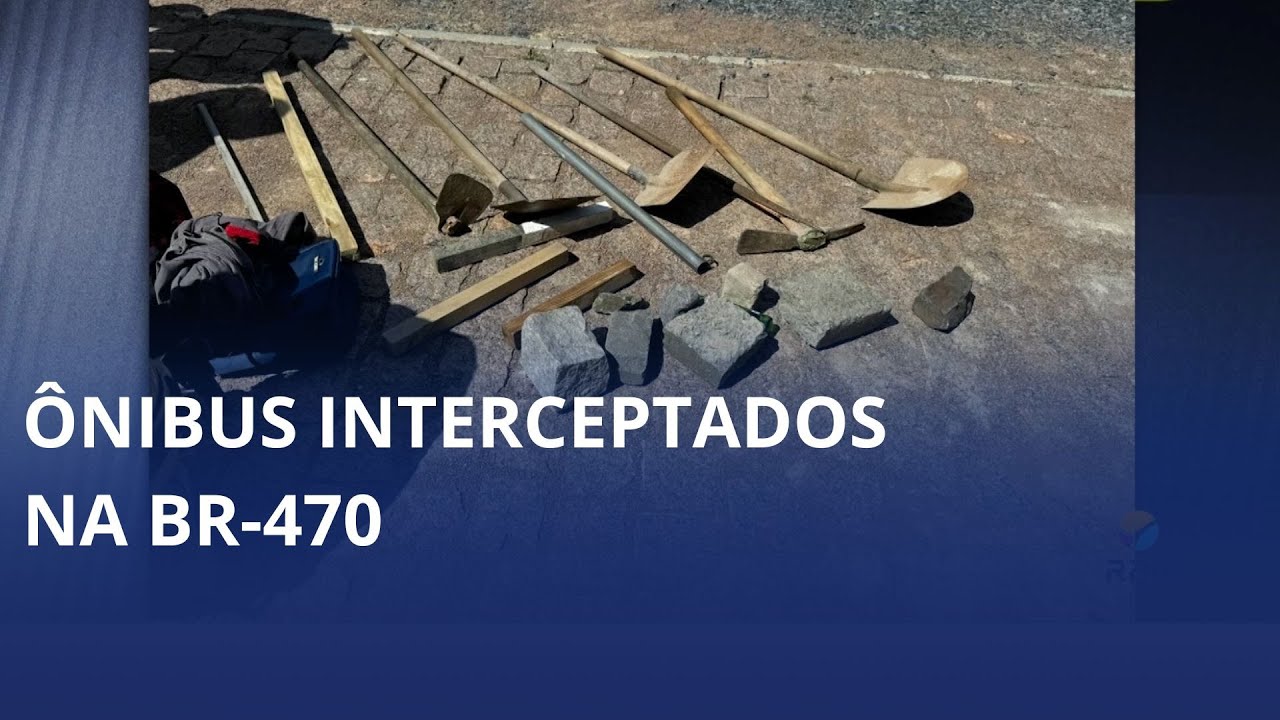 Ônibus de torcedores são abordados no Alto Vale