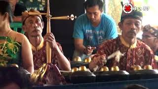 Download lagu 6 baju bereum Hegar Jaya Sari live sukamulya   bolang  26 desember 2019 mp3 Download lagu 6 baju bereum Hegar Jaya Sari live sukamulya   bolang  26 desember 2019 mp3