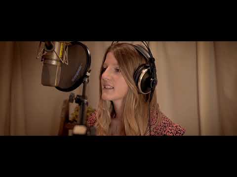 ESTI MARKEZ - Printzesak eta printzeak (feat. Olatz Salvador & Sara Azurza)