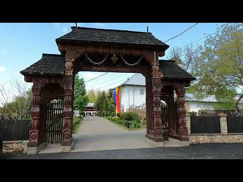 Mânăstirea Nucet și fântâna de leac