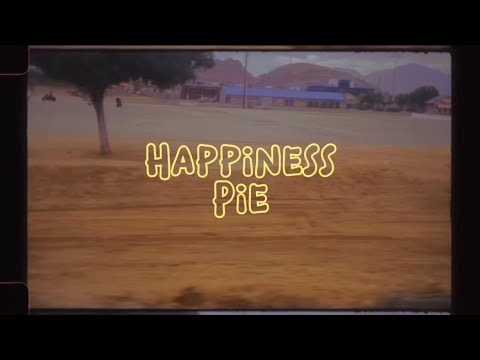 Motel Radio - Happiness Pie (Lyrics)