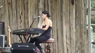 Emm Gryner - Black Winged Bird