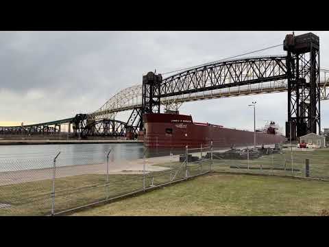 Great Lakes freighters James R Barker and Lee A Tregurtha exchanging Master Salutes