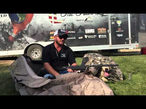 Amazing demonstration with well trained Duck Hunting Dog