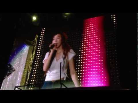 121125 SNSD - GEE & KISSING YOU @ SMTOWN LIVE WORLD TOUR III IN BANGKOK