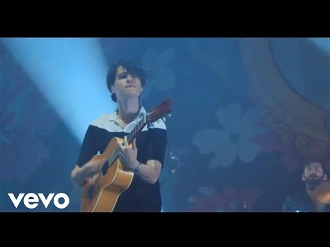 Vampire Weekend - Unbelievers (Live at The Lewes Stopover 2013)