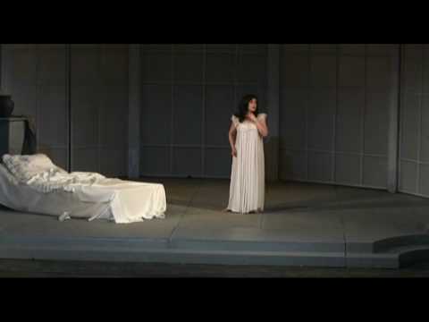 MIHAELA GRAJDEANU performs in ,,TRAVIATA (addio del passato )"