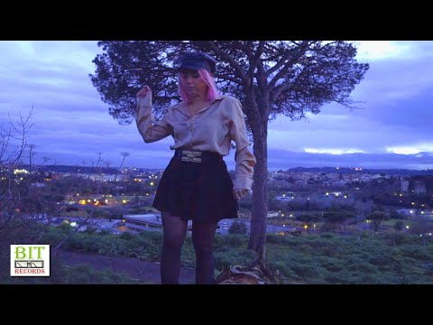 Camelia feat Donatella Milani - Guardami (Official Video)