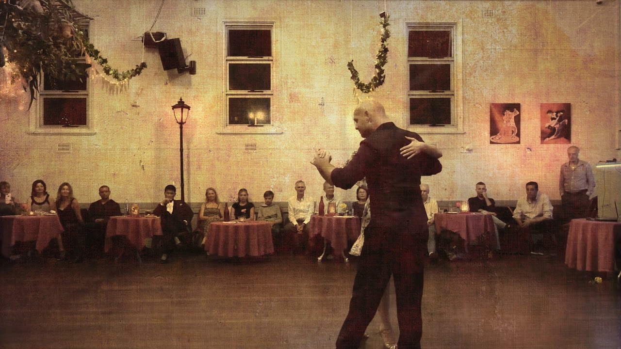 Argentine Tango Dance Performance. Great moves and wonderful interpretation of the music.
