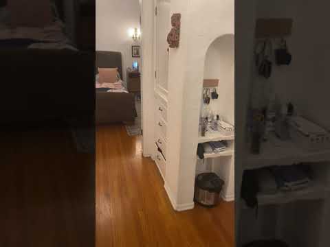 400 N. Sycamore Ave., Apt. 2