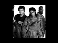 Rihanna - FFS ft Kanye West and Paul McCartney ...