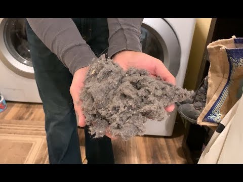 Cleaning Out Dryer Vent {Leaf Blower Method}