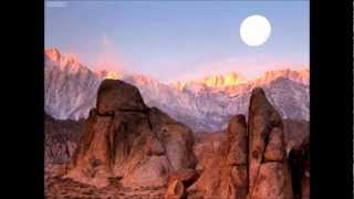 The moonlight over the mountain       XiPiShi