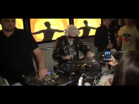 MAMY ROCK on Red Carpet Croatia TV Show