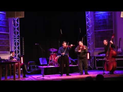 Mera Gipsy Band: cigányi keserves, csárdás, szapora.