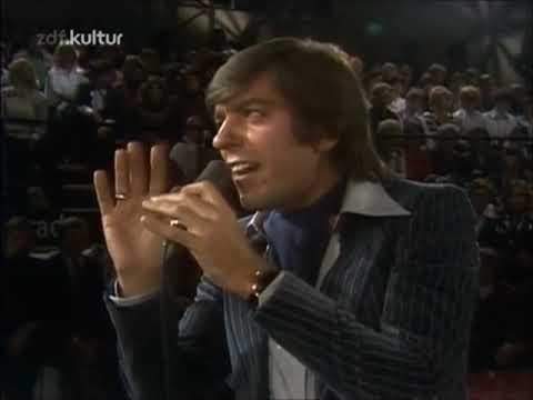 Bata Illic Ich Möcht Der Knopf An Deiner Bluse Sein (ZDF Hitparade 20 11.1976)