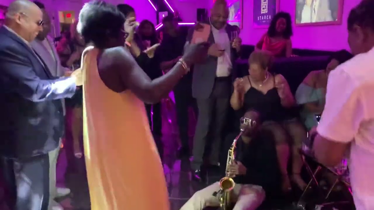 Promotional video thumbnail 2 for The Hip-Hop Saxophonist