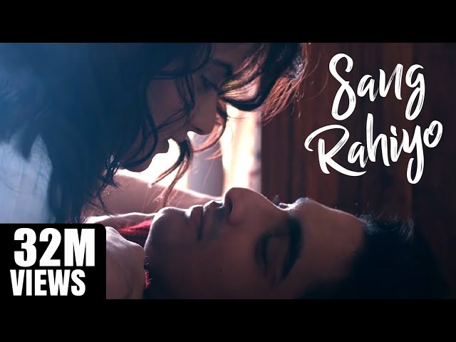 Sang Rahiyo Lyrics English Meaning – Jasleen Royal | Aage Rahiyo Na Peeche Rahiyo