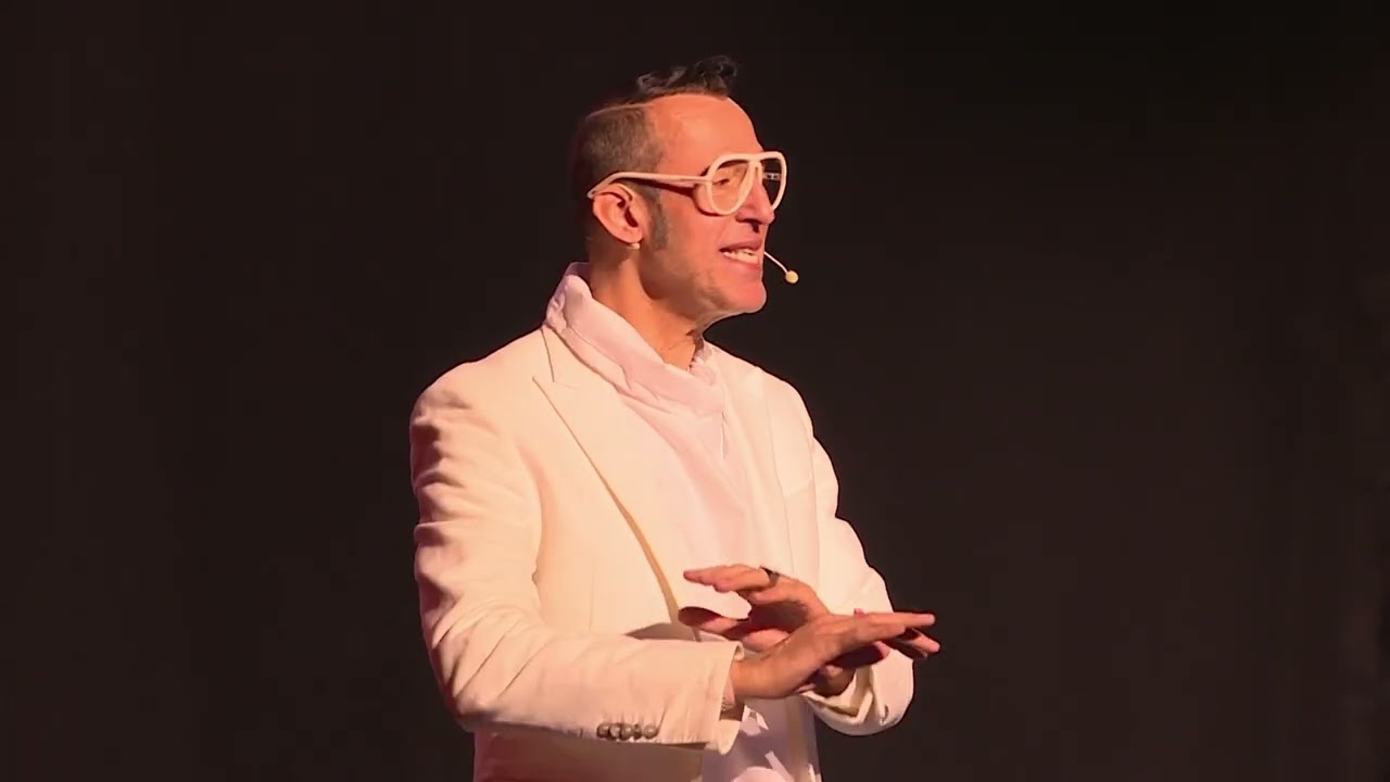 Karim Rashid na konferenciji Sales4Future 2025