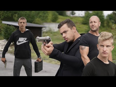 UKRAO AUTO OPASNOM MAFIJAŠU, PA SE GADNO POKAJAO