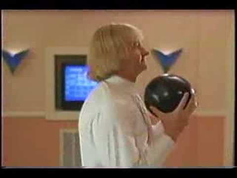 Kingpin -  Sexy Bowling Distractions Scene 1