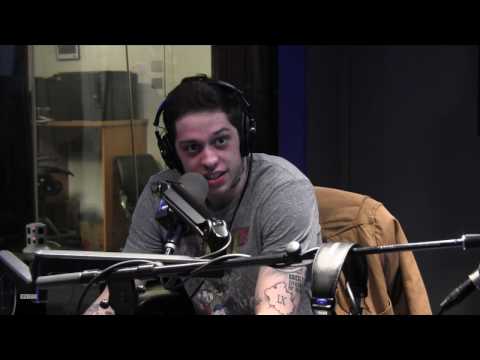 Pete Davidson "being sober sucks"