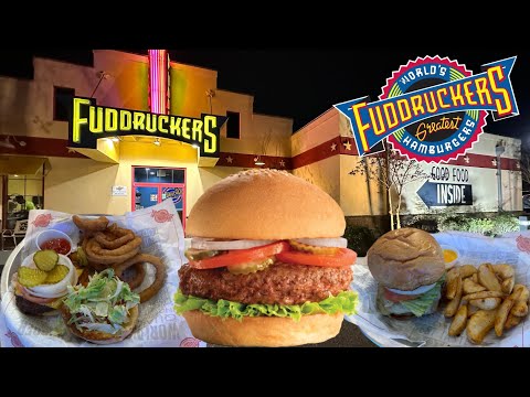 Crítica do melhor hambúrguer do mundo FUDDRUCKERS Sevierville TN