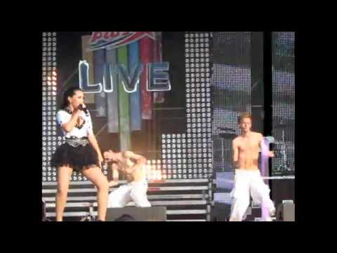 DJ Layla feat Dee-Dee & Radu Sirbu - Single Lady(Live).