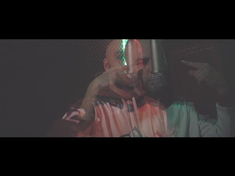 Crack & Sanny & Vplyv - Kalamita (prod. Naspak) |OFFICIAL VIDEO|