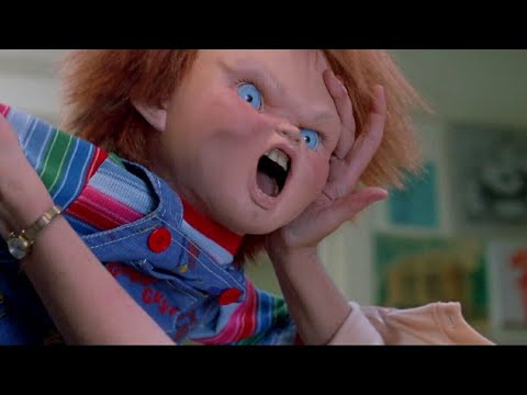 Chucky: El Muñeco Diabólico (1988) - Chucky Ataca a Karen [Español Latino]