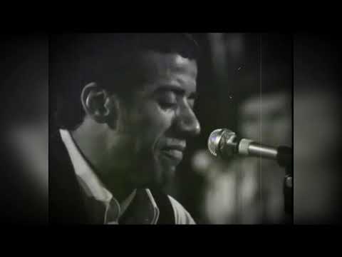 JORGE BEN JOR & TRIO MOCOTO:  "Mas Que Nada/Chove Chuva