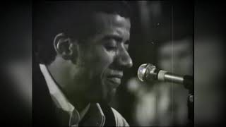 JORGE BEN JOR &amp; TRIO MOCOTO:  "Mas Que Nada/Chove Chuva