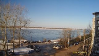 preview picture of video 'Появление льда на Северной Двине Архангельск'