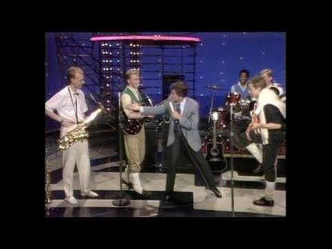Dick Clark Interviews Haircut One Hundred - American Bandstand 1982